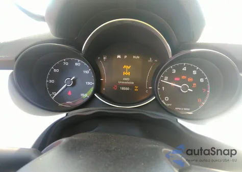 2021 Fiat 500X Trekking Awd z USA, uszkodzony, nr VIN ZFBNF3B15MP924672